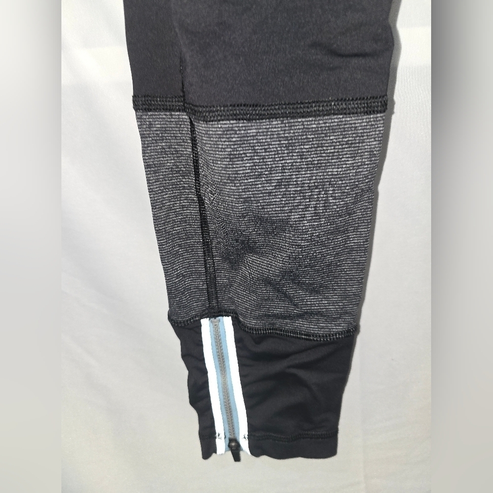 Lululemon Butterfly Angel Wing Run The World 7/8 Leggings Exploded So Fly Size 6 - Picture 5 of 8